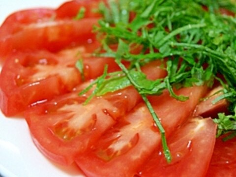 トマトと大葉のサラダ